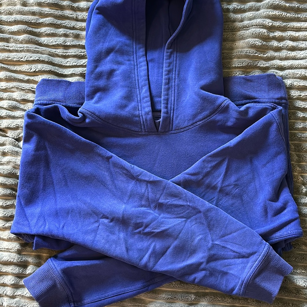 Lululemon Blue Hoodie
Size 4